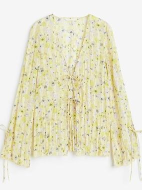 H&M Pale Yellow Floral Tie-Front Blouse